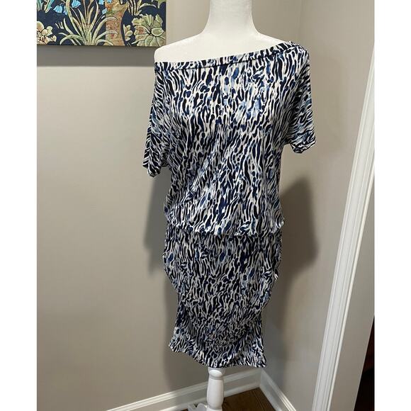 Veronica M Dresses & Skirts - Veronica M Midi Dress Livia Over The Shoulder Shirred Stretch Blouson Sz M Chic